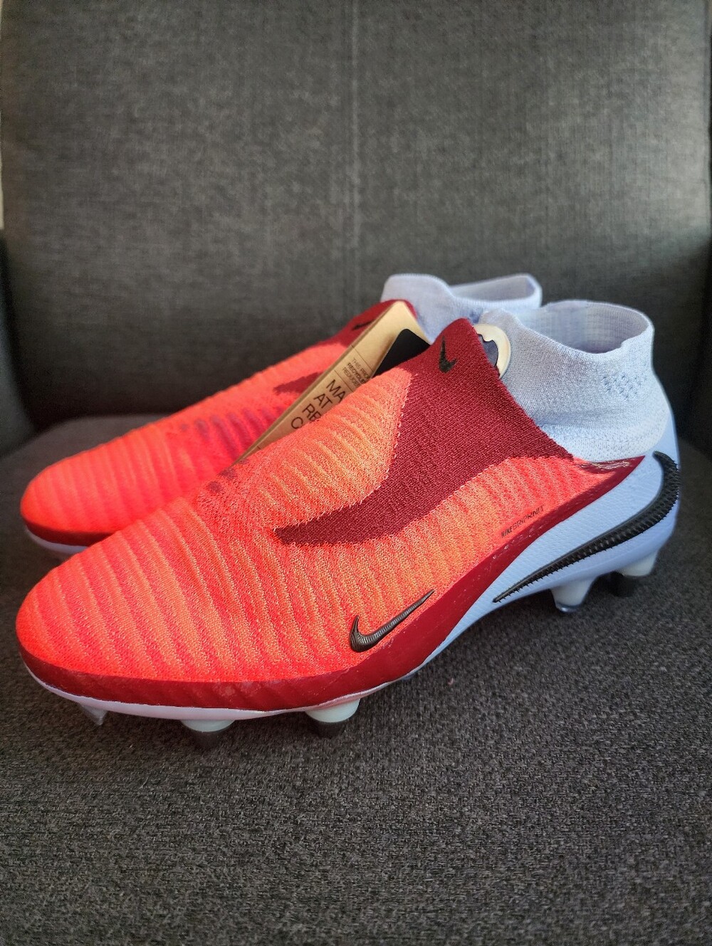 Nike Phantom 6 High SG Pro Soccer Cleats